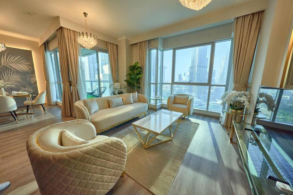 شقة Magnificent Luxury 3Br With Amazing Burj & Fountain View دبي المظهر الخارجي الصورة