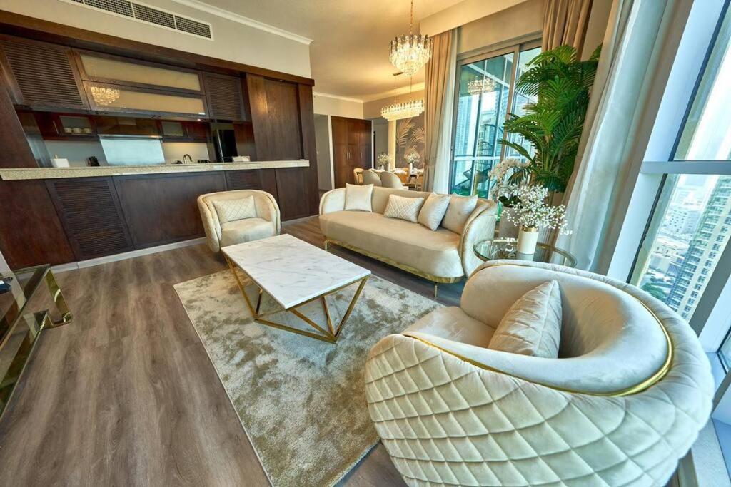 شقة Magnificent Luxury 3Br With Amazing Burj & Fountain View دبي المظهر الخارجي الصورة