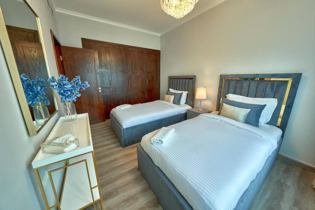 شقة Magnificent Luxury 3Br With Amazing Burj & Fountain View دبي المظهر الخارجي الصورة
